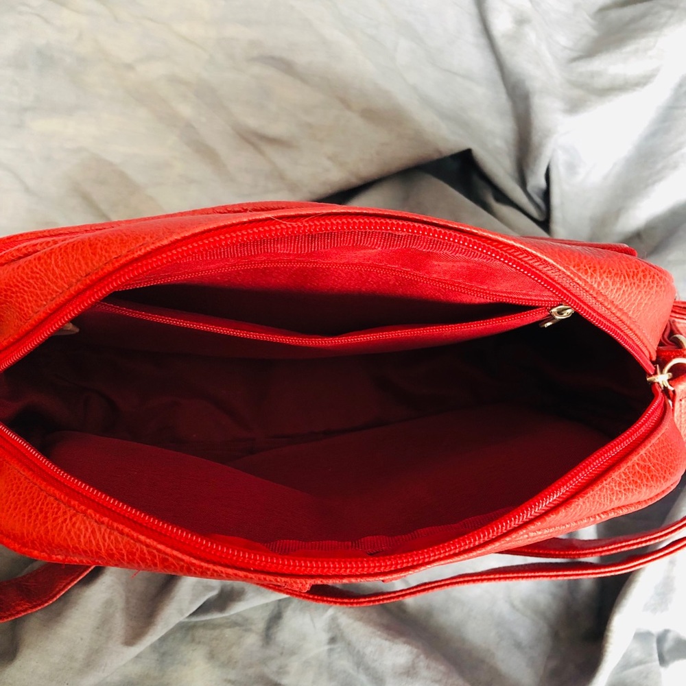 Rustic Red Purse - Picture 4 of 8